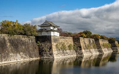 Bulding moats... or demolishing existing ones