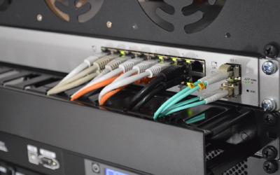 Huawei. Modern Warfare