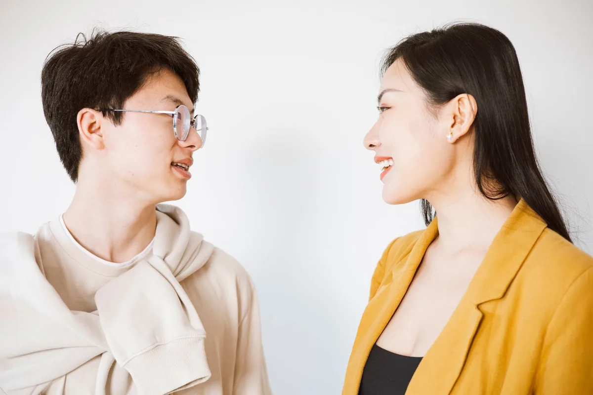 Man and woman in a friendly conversation